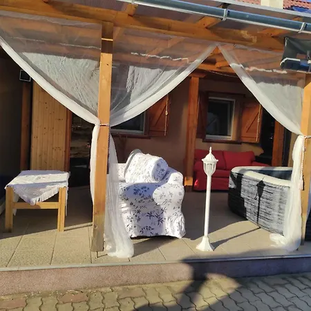 In - Balaton 48110 Holiday home Kereki