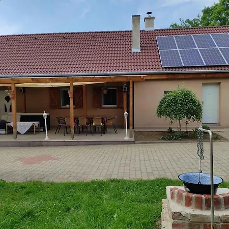 Holiday home In - Balaton 48110 Kereki