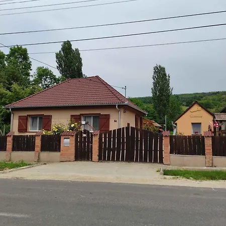 In - Balaton 48110 Holiday home